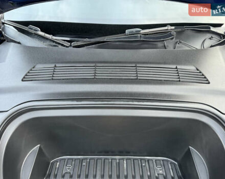 Синий Тесла Model Y, объемом двигателя 0 л и пробегом 36 тыс. км за 31000 $, фото 97 на Automoto.ua