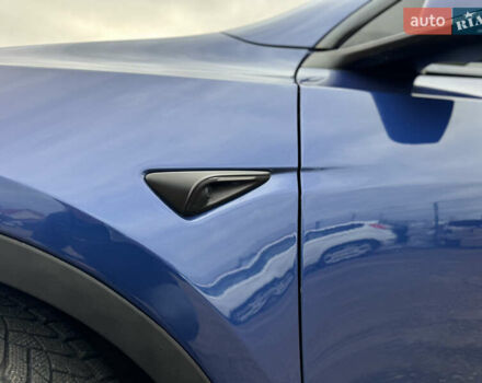 Синий Тесла Model Y, объемом двигателя 0 л и пробегом 36 тыс. км за 31000 $, фото 16 на Automoto.ua