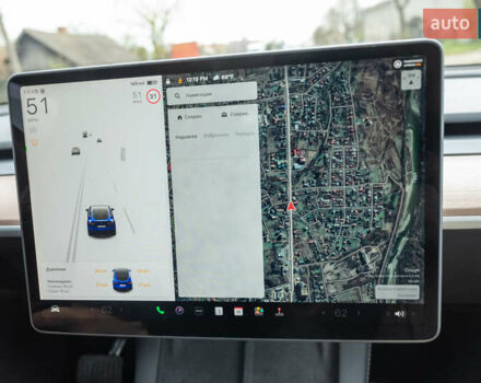 Синий Тесла Model Y, объемом двигателя 0 л и пробегом 55 тыс. км за 27200 $, фото 23 на Automoto.ua