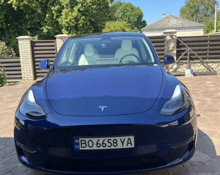 Синий Тесла Model Y, объемом двигателя 0 л и пробегом 37 тыс. км за 31000 $, фото 1 на Automoto.ua