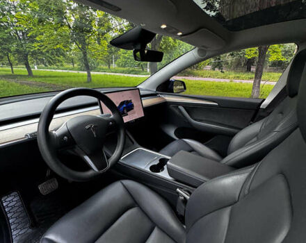Синий Тесла Model Y, объемом двигателя 0 л и пробегом 26 тыс. км за 19900 $, фото 15 на Automoto.ua