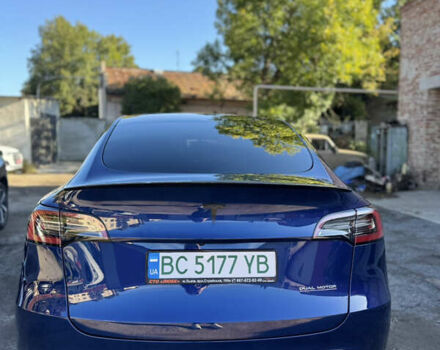 Синий Тесла Model Y, объемом двигателя 0 л и пробегом 47 тыс. км за 30100 $, фото 1 на Automoto.ua