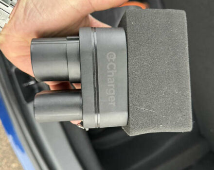 Синий Тесла Model Y, объемом двигателя 0 л и пробегом 36 тыс. км за 31000 $, фото 46 на Automoto.ua