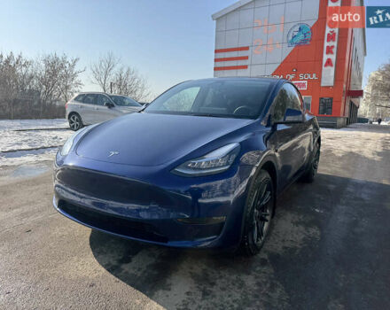 Синий Тесла Model Y, объемом двигателя 0 л и пробегом 21 тыс. км за 26500 $, фото 4 на Automoto.ua