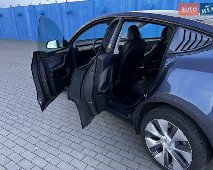 Синий Тесла Model Y, объемом двигателя 0 л и пробегом 38 тыс. км за 33000 $, фото 14 на Automoto.ua