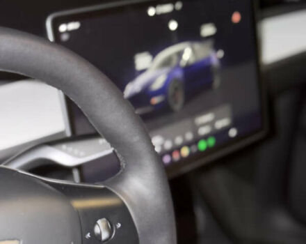 Тесла Model Y 2023 в Запорожье на Automoto.ua Синий Тесла Model Y, объемом двигателя 0 л и пробегом 48 тыс. км за 33500 $, фото 2 на Automoto.ua