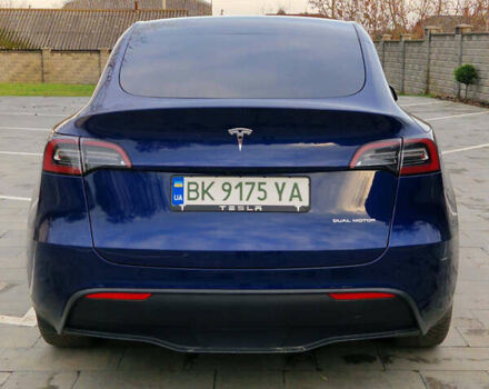 Синий Тесла Model Y, объемом двигателя 0 л и пробегом 46 тыс. км за 25499 $, фото 5 на Automoto.ua