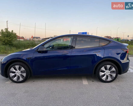 Синий Тесла Model Y, объемом двигателя 0 л и пробегом 15 тыс. км за 28200 $, фото 6 на Automoto.ua