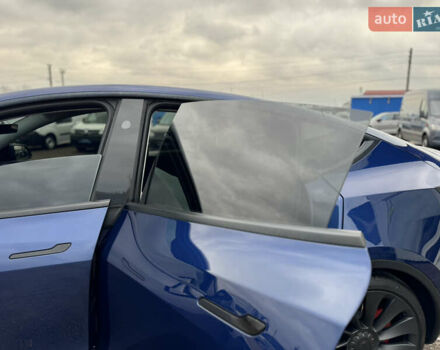 Синий Тесла Model Y, объемом двигателя 0 л и пробегом 36 тыс. км за 31000 $, фото 54 на Automoto.ua