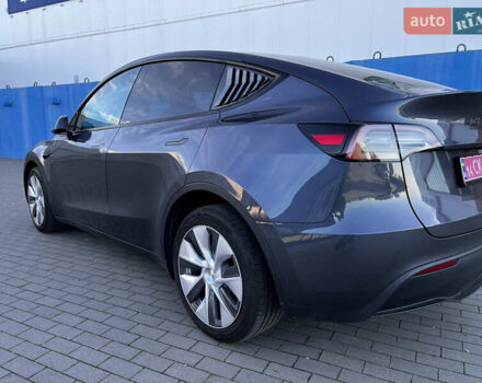 Синий Тесла Model Y, объемом двигателя 0 л и пробегом 38 тыс. км за 33000 $, фото 2 на Automoto.ua