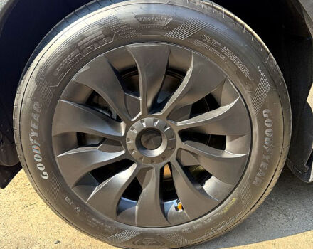 Синий Тесла Model Y, объемом двигателя 0 л и пробегом 26 тыс. км за 30000 $, фото 8 на Automoto.ua