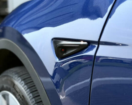 Синий Тесла Model Y, объемом двигателя 0 л и пробегом 12 тыс. км за 29000 $, фото 9 на Automoto.ua