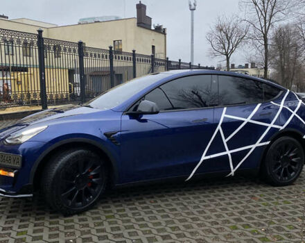 Синий Тесла Model Y, объемом двигателя 0 л и пробегом 42 тыс. км за 26900 $, фото 2 на Automoto.ua