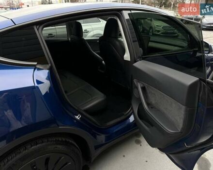 Синий Тесла Model Y, объемом двигателя 0 л и пробегом 10 тыс. км за 30494 $, фото 76 на Automoto.ua