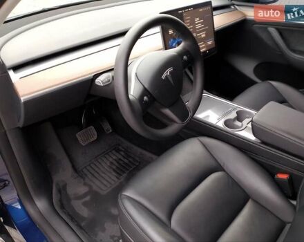 Синій Тесла Model Y, об'ємом двигуна 0 л та пробігом 54 тис. км за 30000 $, фото 18 на Automoto.ua