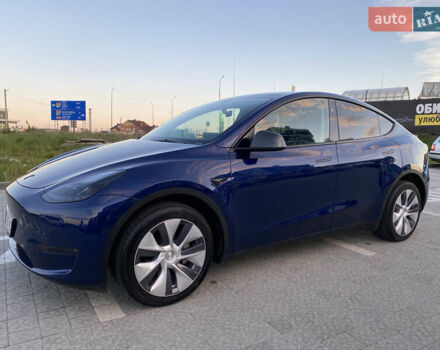 Синий Тесла Model Y, объемом двигателя 0 л и пробегом 15 тыс. км за 28200 $, фото 13 на Automoto.ua