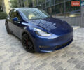 Синий Тесла Model Y, объемом двигателя 0 л и пробегом 45 тыс. км за 32500 $, фото 3 на Automoto.ua
