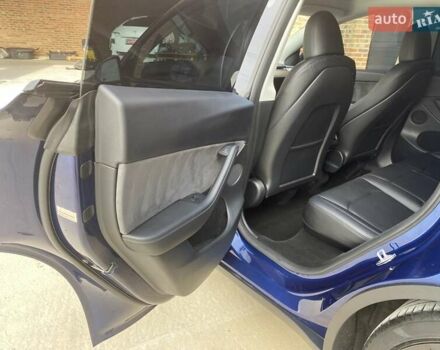 Синий Тесла Model Y, объемом двигателя 0 л и пробегом 24 тыс. км за 26900 $, фото 20 на Automoto.ua