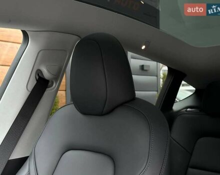 Синий Тесла Model Y, объемом двигателя 0 л и пробегом 10 тыс. км за 30494 $, фото 88 на Automoto.ua