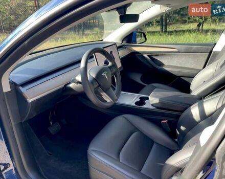 Синий Тесла Model Y, объемом двигателя 0 л и пробегом 30 тыс. км за 29000 $, фото 13 на Automoto.ua