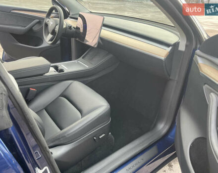 Синий Тесла Model Y, объемом двигателя 0 л и пробегом 20 тыс. км за 32500 $, фото 5 на Automoto.ua