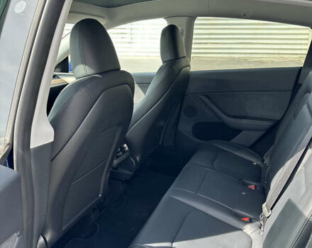 Синий Тесла Model Y, объемом двигателя 0 л и пробегом 7 тыс. км за 32000 $, фото 12 на Automoto.ua