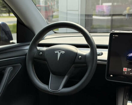 Синий Тесла Model Y, объемом двигателя 0 л и пробегом 14 тыс. км за 28000 $, фото 25 на Automoto.ua