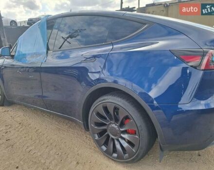 Синий Тесла Model Y, объемом двигателя 0 л и пробегом 37 тыс. км за 23000 $, фото 4 на Automoto.ua