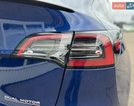 Синий Тесла Model Y, объемом двигателя 0 л и пробегом 36 тыс. км за 31000 $, фото 32 на Automoto.ua