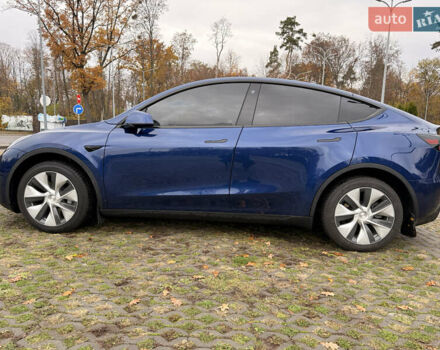 Синий Тесла Model Y, объемом двигателя 0 л и пробегом 46 тыс. км за 31900 $, фото 7 на Automoto.ua