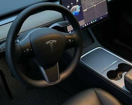 Синий Тесла Model Y, объемом двигателя 0 л и пробегом 35 тыс. км за 29000 $, фото 5 на Automoto.ua