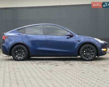 Синий Тесла Model Y, объемом двигателя 0 л и пробегом 36 тыс. км за 33000 $, фото 11 на Automoto.ua