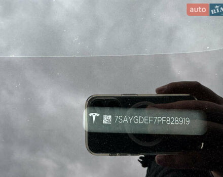 Синий Тесла Model Y, объемом двигателя 0 л и пробегом 36 тыс. км за 31000 $, фото 14 на Automoto.ua