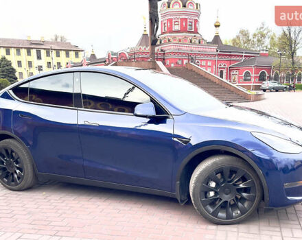 Синий Тесла Model Y, объемом двигателя 0 л и пробегом 14 тыс. км за 24500 $, фото 9 на Automoto.ua