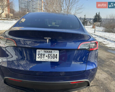 Синий Тесла Model Y, объемом двигателя 0 л и пробегом 21 тыс. км за 26500 $, фото 29 на Automoto.ua