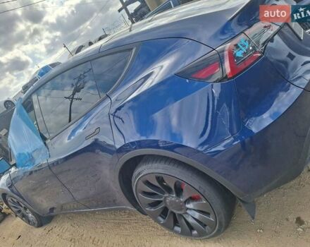 Синий Тесла Model Y, объемом двигателя 0 л и пробегом 37 тыс. км за 23000 $, фото 5 на Automoto.ua
