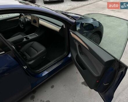 Синий Тесла Model Y, объемом двигателя 0 л и пробегом 10 тыс. км за 30494 $, фото 78 на Automoto.ua