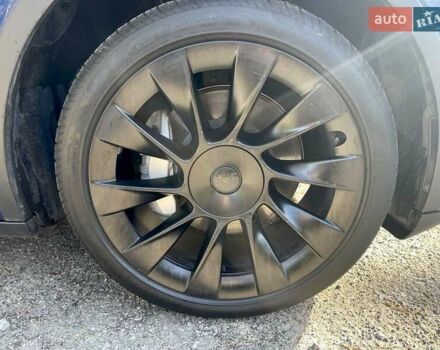 Синий Тесла Model Y, объемом двигателя 0 л и пробегом 30 тыс. км за 29000 $, фото 10 на Automoto.ua