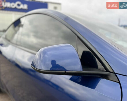 Синий Тесла Model Y, объемом двигателя 0 л и пробегом 36 тыс. км за 31000 $, фото 26 на Automoto.ua