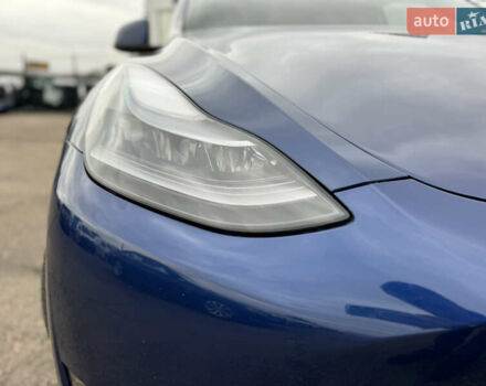 Синий Тесла Model Y, объемом двигателя 0 л и пробегом 36 тыс. км за 31000 $, фото 23 на Automoto.ua