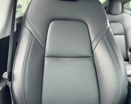 Синий Тесла Model Y, объемом двигателя 0 л и пробегом 36 тыс. км за 31000 $, фото 70 на Automoto.ua