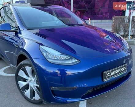 Синий Тесла Model Y, объемом двигателя 0 л и пробегом 48 тыс. км за 32990 $, фото 1 на Automoto.ua