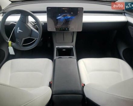 Синий Тесла Model Y, объемом двигателя 0 л и пробегом 78 тыс. км за 10100 $, фото 7 на Automoto.ua