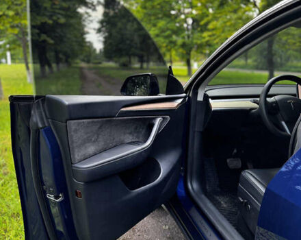 Синий Тесла Model Y, объемом двигателя 0 л и пробегом 26 тыс. км за 19900 $, фото 4 на Automoto.ua