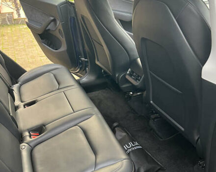 Синий Тесла Model Y, объемом двигателя 0 л и пробегом 32 тыс. км за 32800 $, фото 15 на Automoto.ua