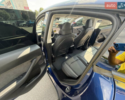 Синий Тесла Model Y, объемом двигателя 0 л и пробегом 26 тыс. км за 30000 $, фото 10 на Automoto.ua