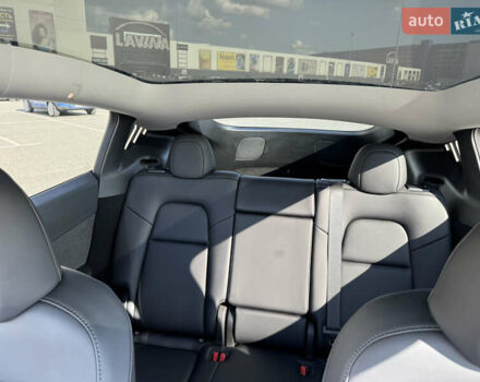 Синій Тесла Model Y, об'ємом двигуна 0 л та пробігом 17 тис. км за 32500 $, фото 24 на Automoto.ua