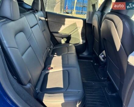 Синий Тесла Model Y, объемом двигателя 0 л и пробегом 48 тыс. км за 32990 $, фото 9 на Automoto.ua