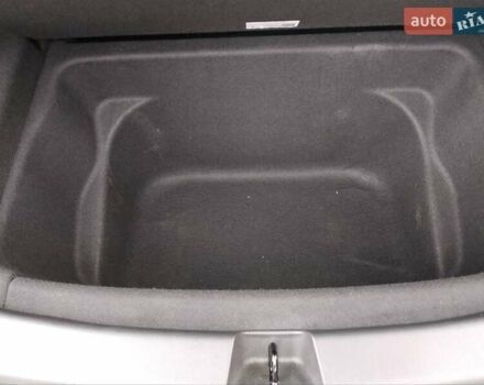 Синій Тесла Model Y, об'ємом двигуна 0 л та пробігом 54 тис. км за 30000 $, фото 29 на Automoto.ua