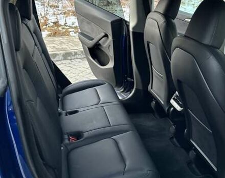 Синий Тесла Model Y, объемом двигателя 0 л и пробегом 15 тыс. км за 31500 $, фото 18 на Automoto.ua